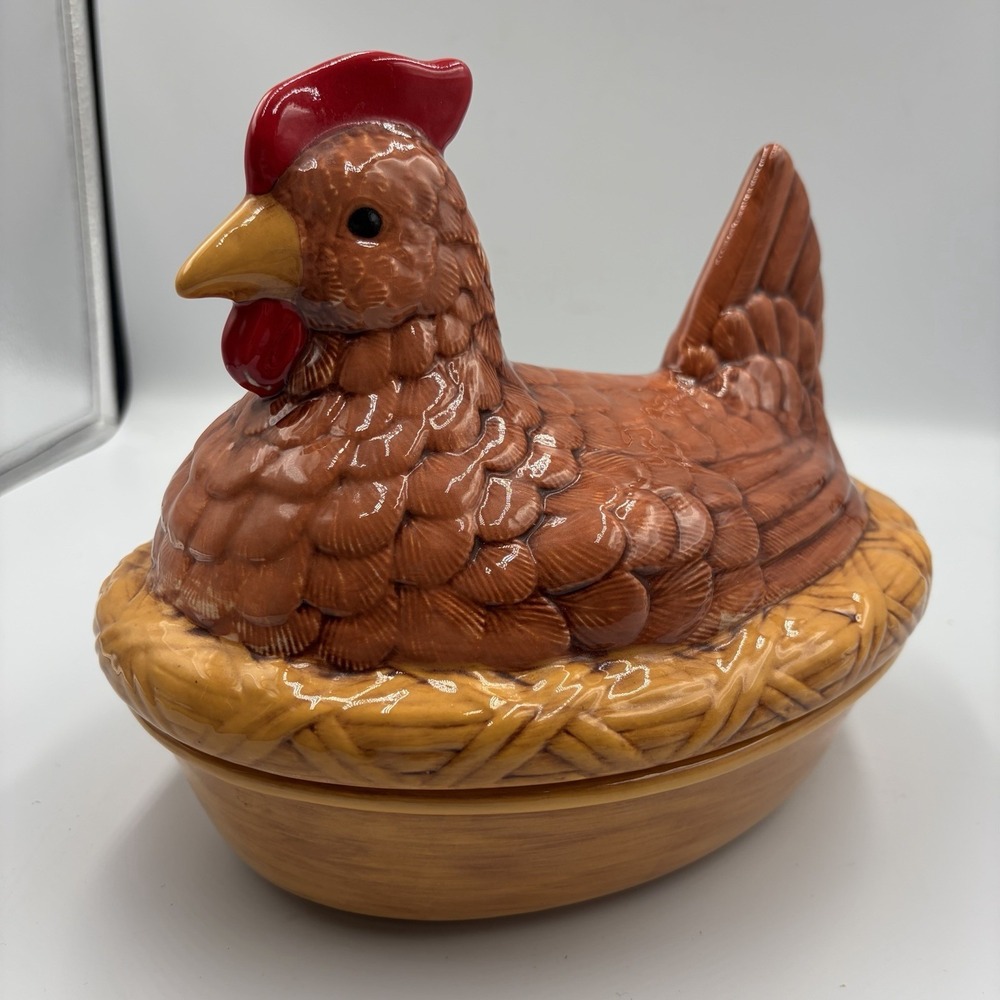 Vtg Ceramic Chicken Hen on Nest Trinket Candy Dish‎ Lid MCM Cottage Core Granny